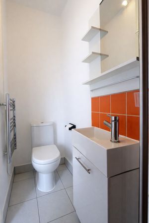 Photo 9- click for photo gallery